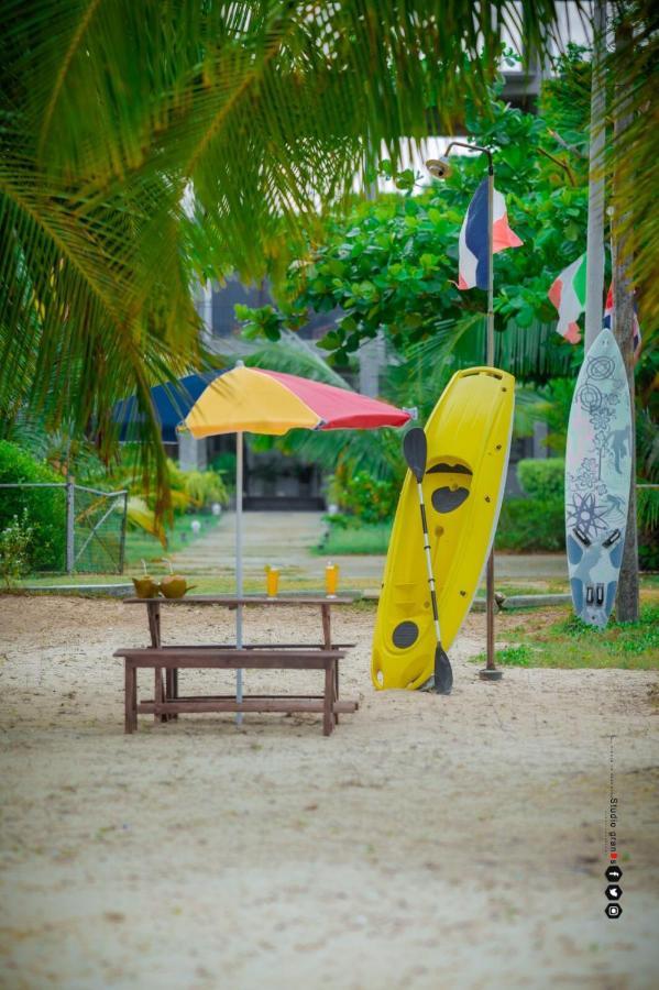 Aqua Marine Beach Hotel Kalkudah  Esterno foto