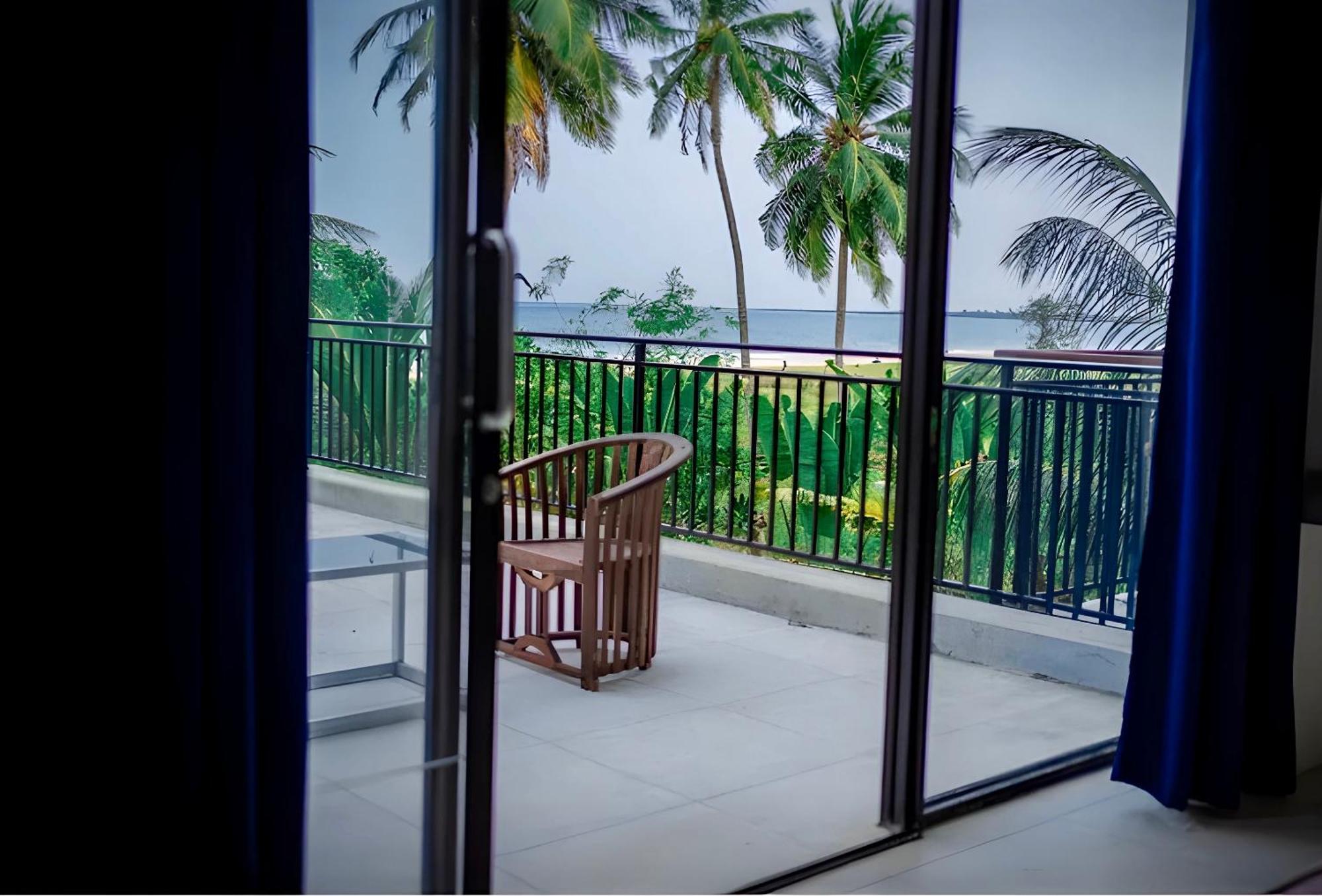 Aqua Marine Beach Hotel Kalkudah  Esterno foto