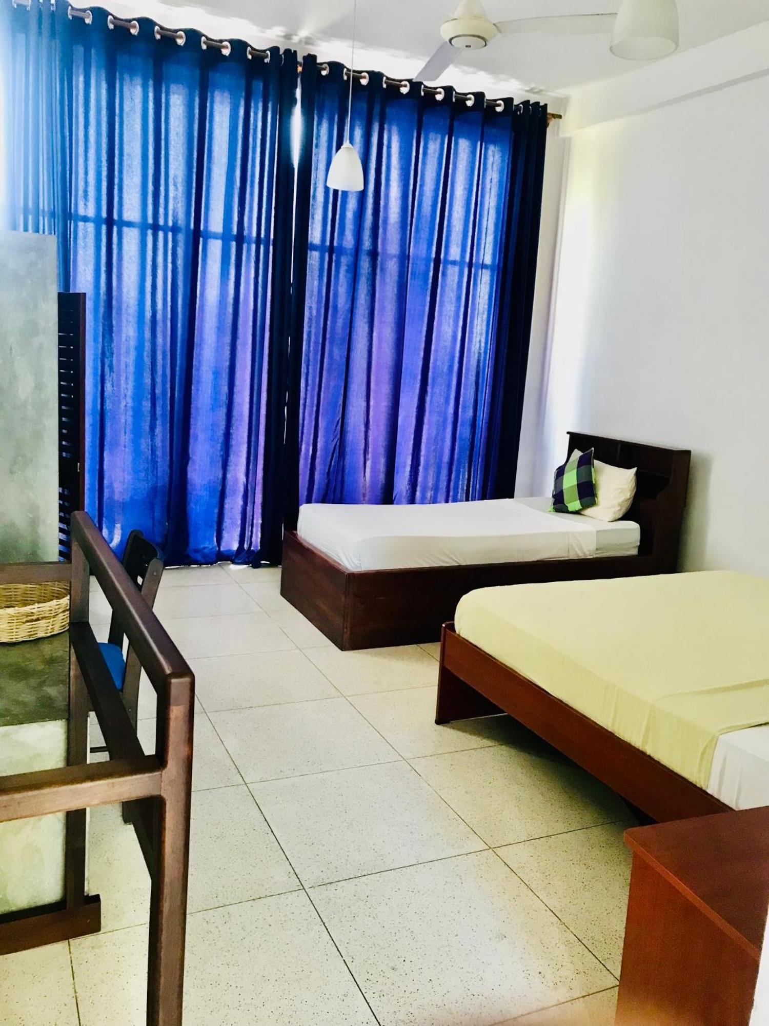 Aqua Marine Beach Hotel Kalkudah  Esterno foto